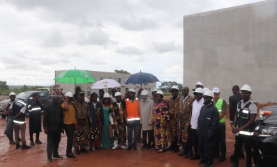 une délégation de parlementaires visite le chantier du port sec de Ferkessédougou 