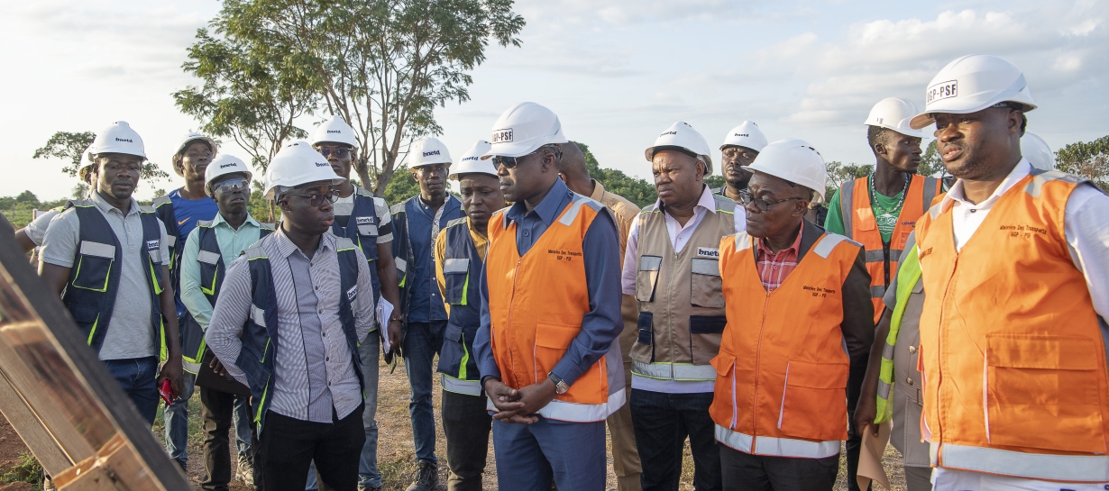 Visite du ministre des Transports sur le chantier du port sec de ferke 13/07/2024